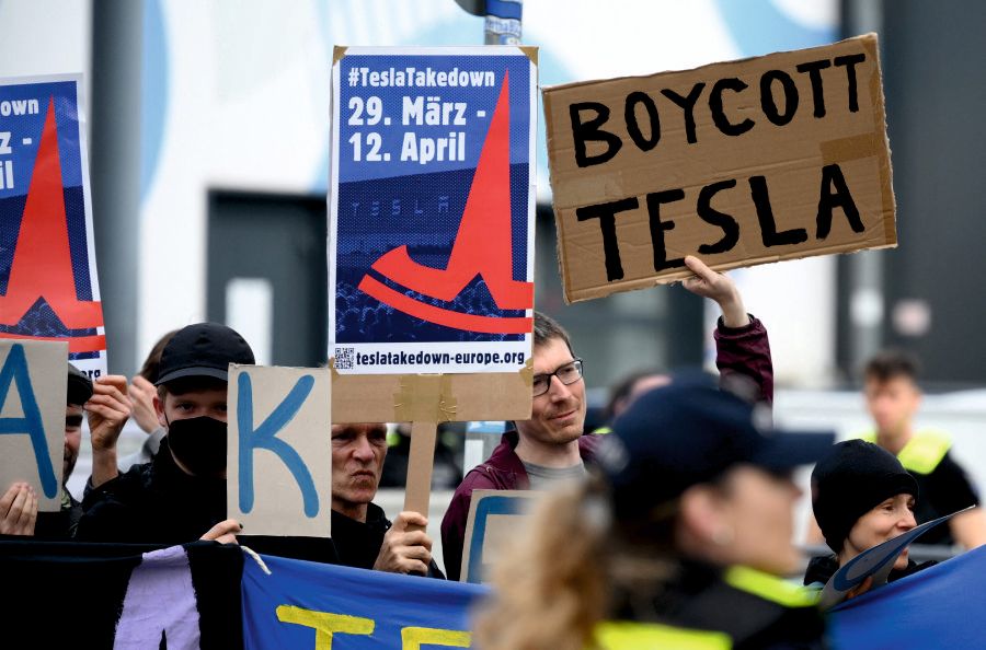 Europeans Boycott