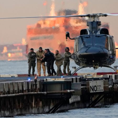 Nicolás Maduro being transported by helicopter under US custody in Manhattan