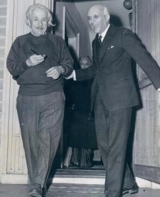 Albert Einstein with Jawaharlal Nehru in 1949